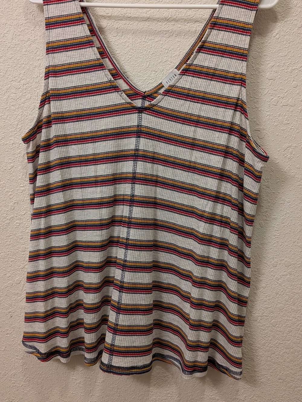 Peyton Jensen Cream, Red, and Blue Striped Ribbed V-Neck Tank Top XL